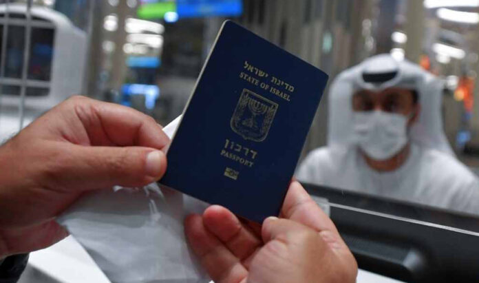 Оё корфармоён ҳақ доранд, ки шиносномаи шуморо бо худ дошта бошанд